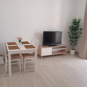  Apartment Lupa